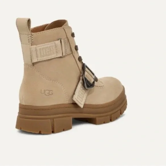 UGG Ashton Lace Up Boots - Picture 3 of 7